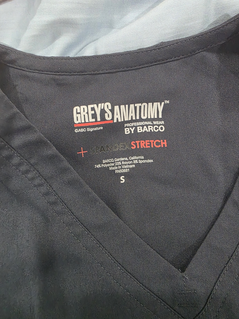 Grey's Anatomy Men's Black Stretch V-Neck Shirt